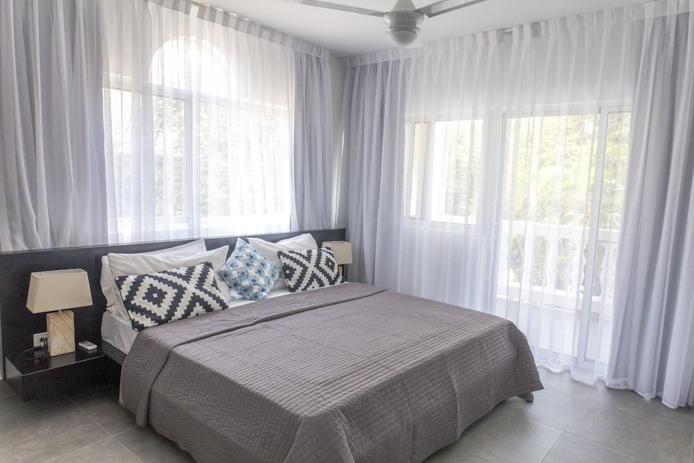 Ocean Palms Residences