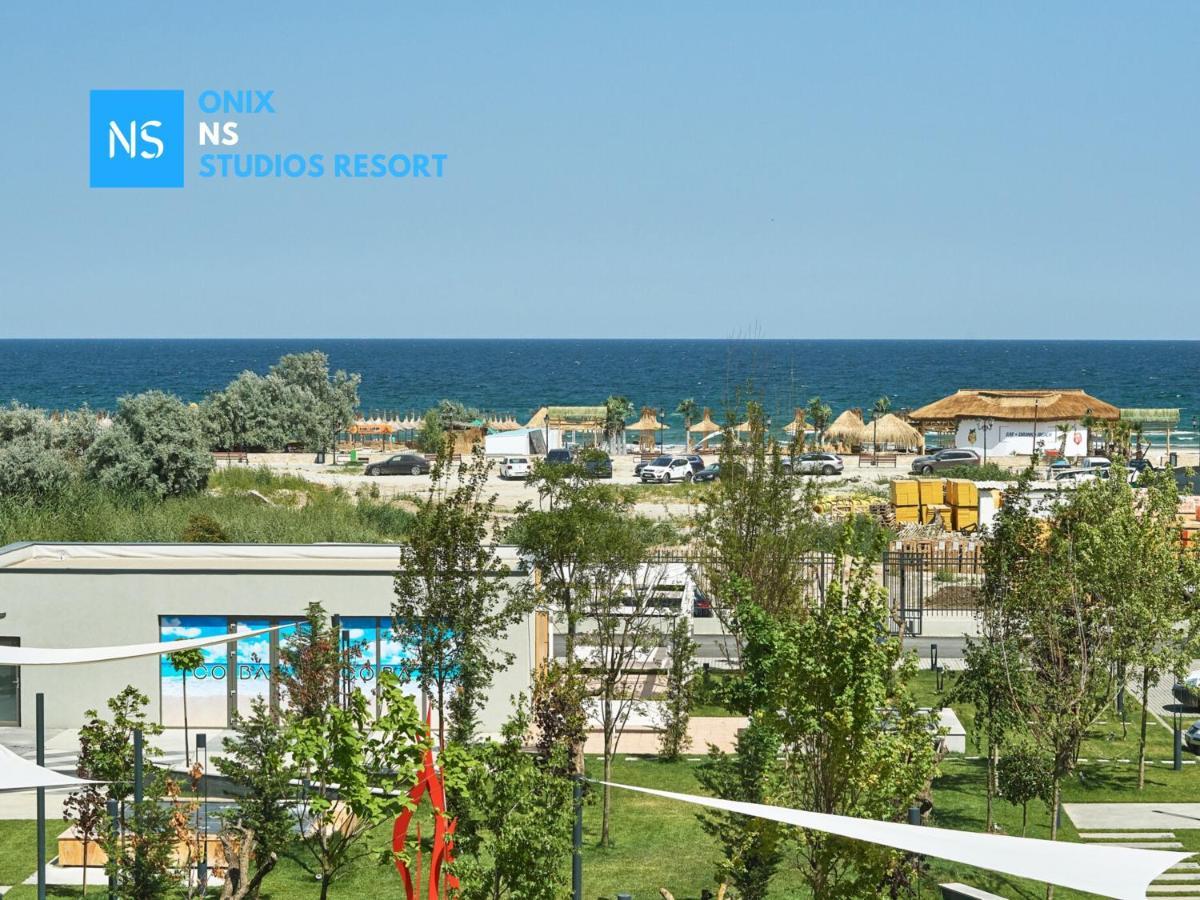 Onix Ns Studios Resort