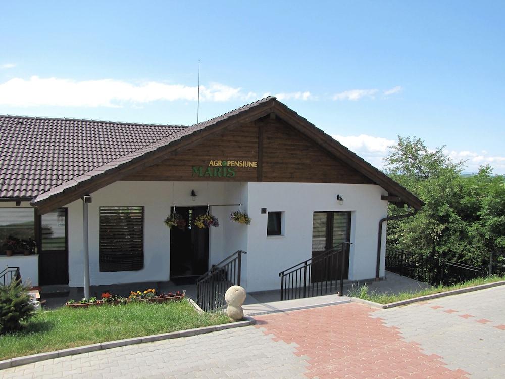 Agropensiunea Maris
