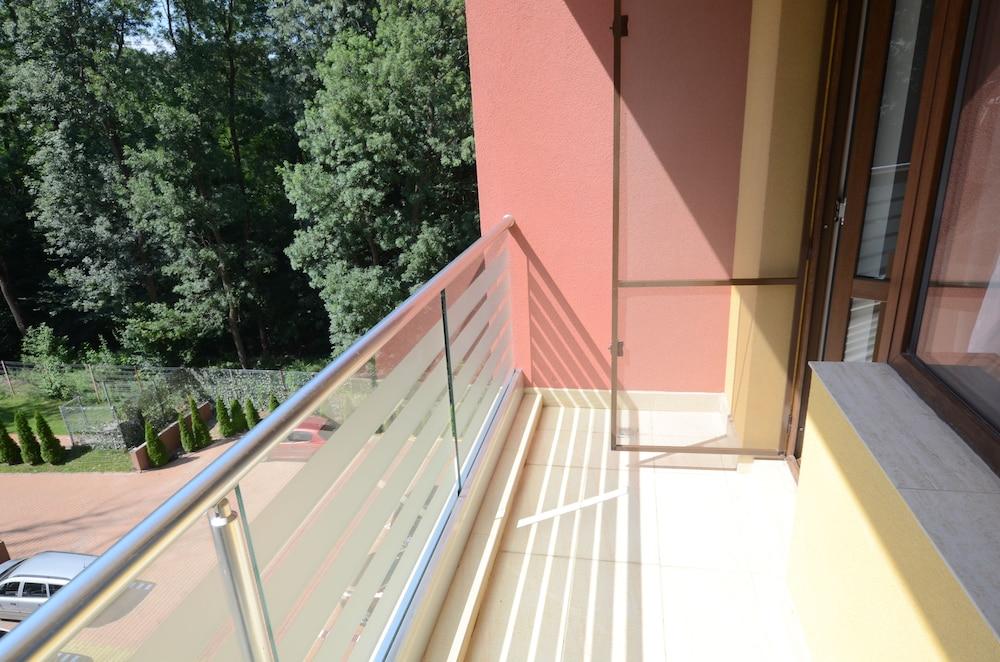 Divan Residence Apartments