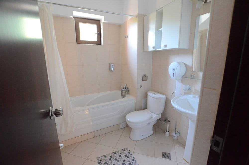 Divan Residence Apartments