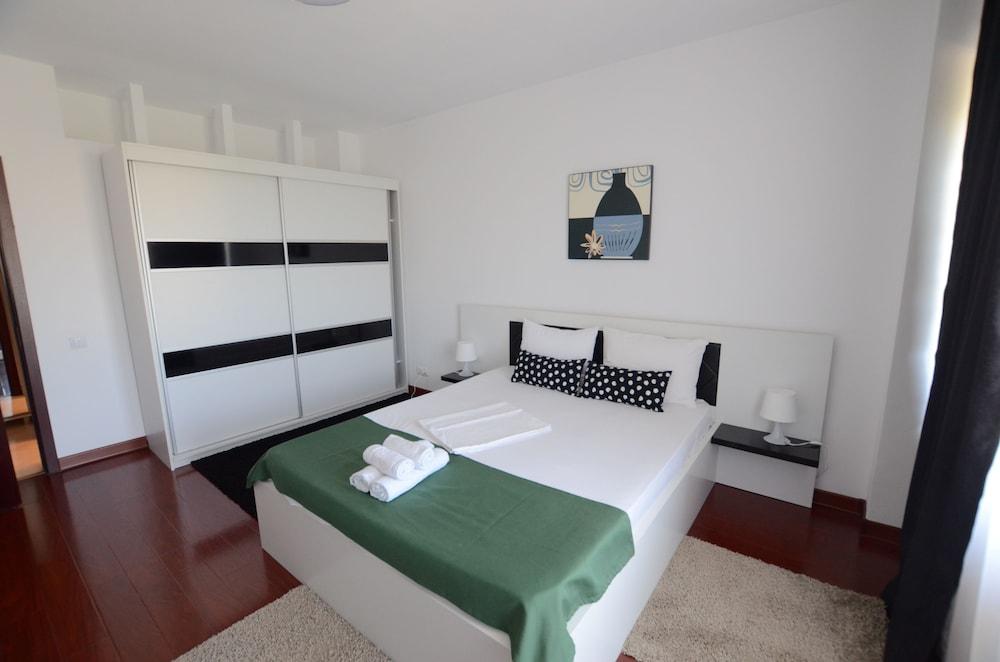 Divan Residence Apartments