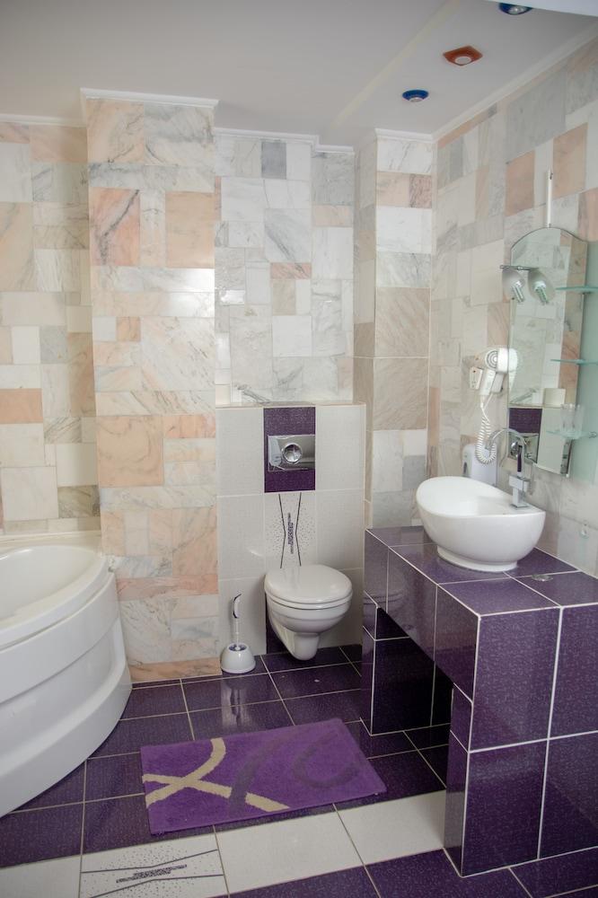 Amethyst House