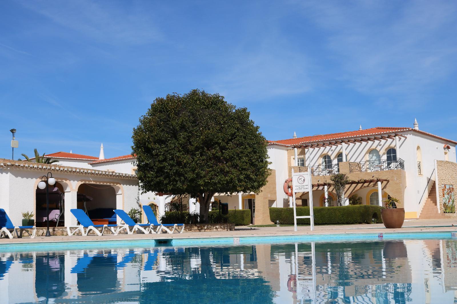 Cvl Clube House