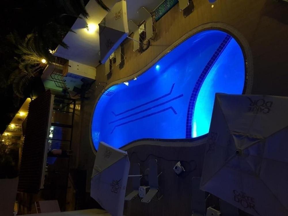 Dioni Hotel
