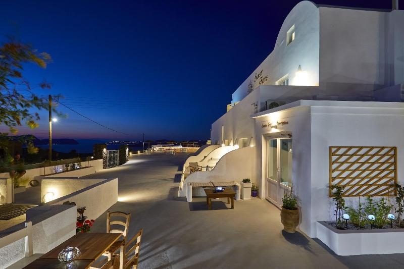 Sunset Faros