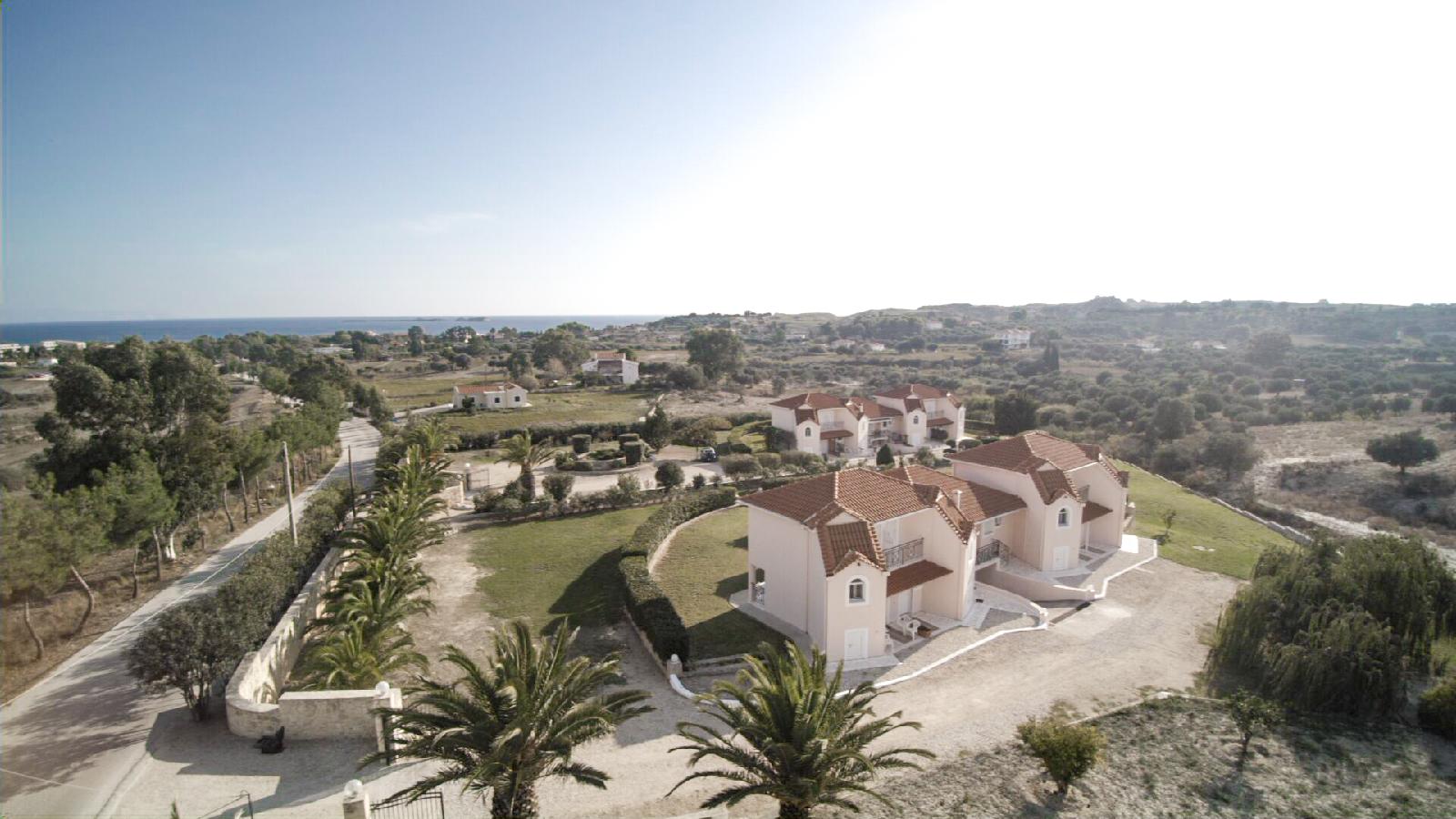 Cavaliere Houses