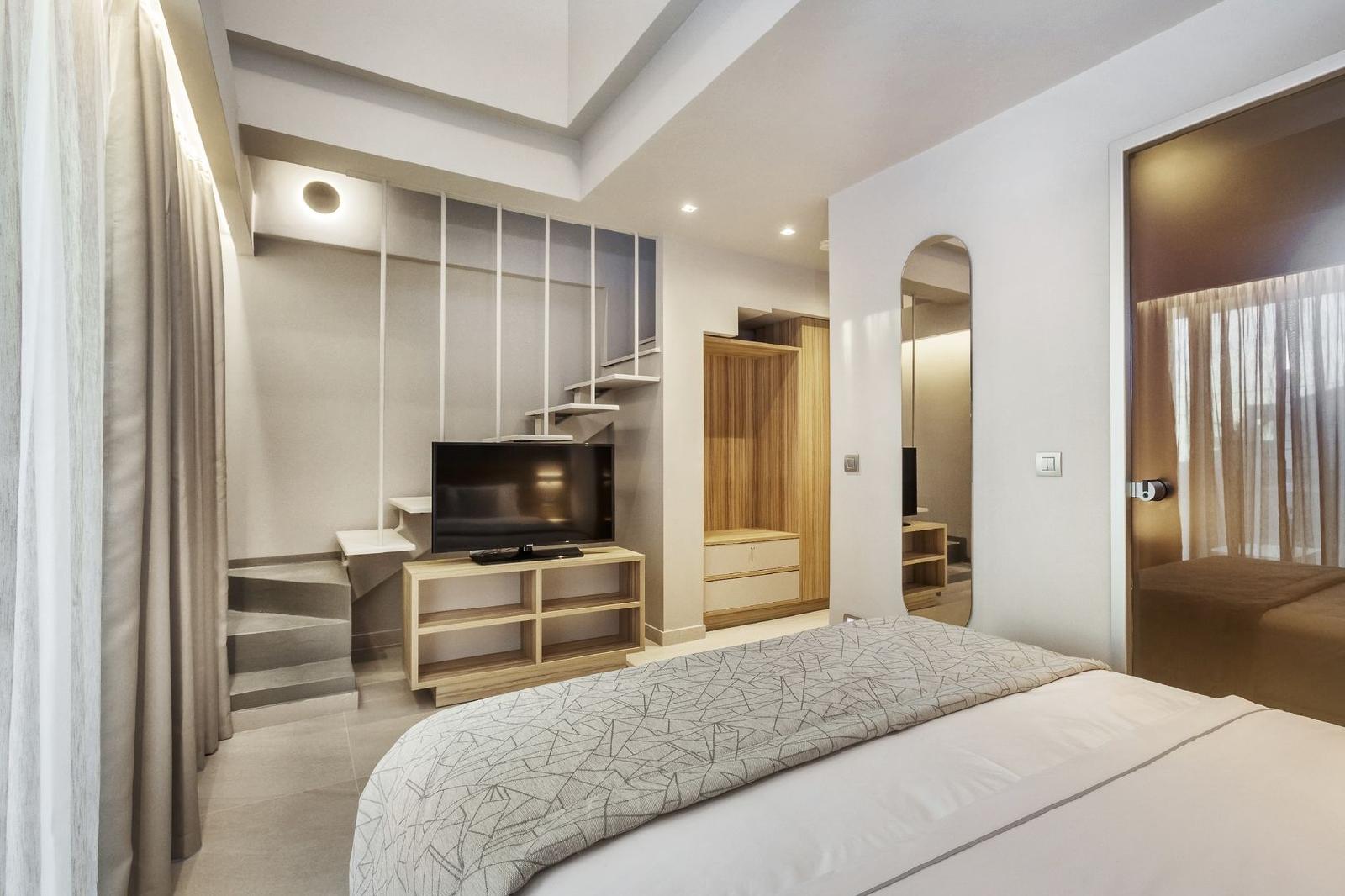 Pefki Deluxe Residences