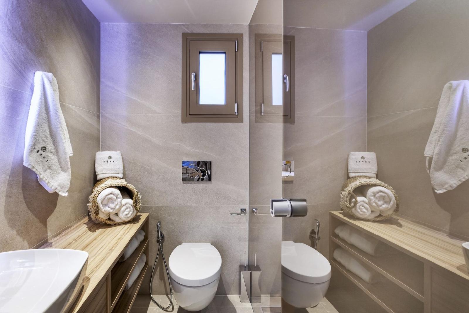 Pefki Deluxe Residences