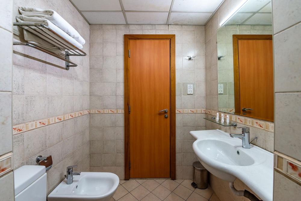 Ruwi Hotel Apartments By OYO Rooms