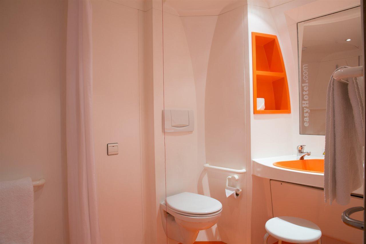 easyHotel Victoria