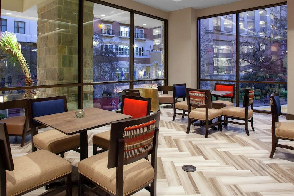 Hampton Inn & Suites San Antonio Riverwalk