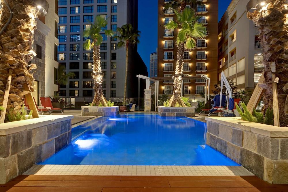 Hampton Inn & Suites San Antonio Riverwalk