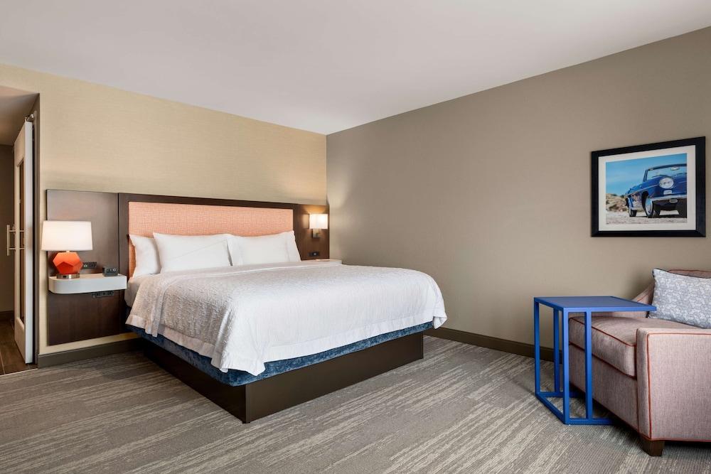 Hampton Inn & Suites Ocean City West