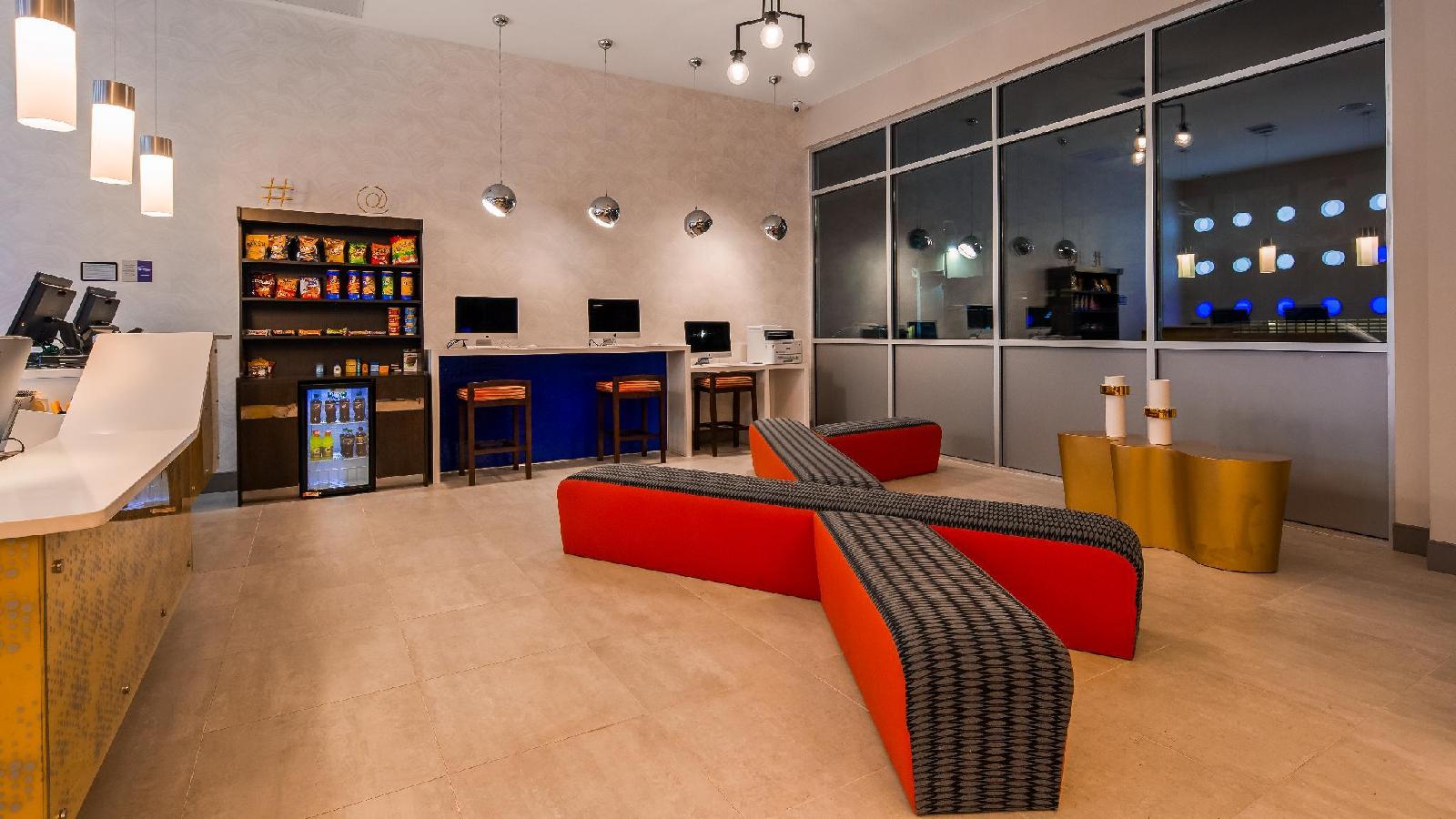 GLo Best Western Brooklyn NYC
