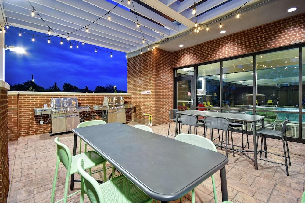 Home2 Suites by Hilton Amherst Buffalo
