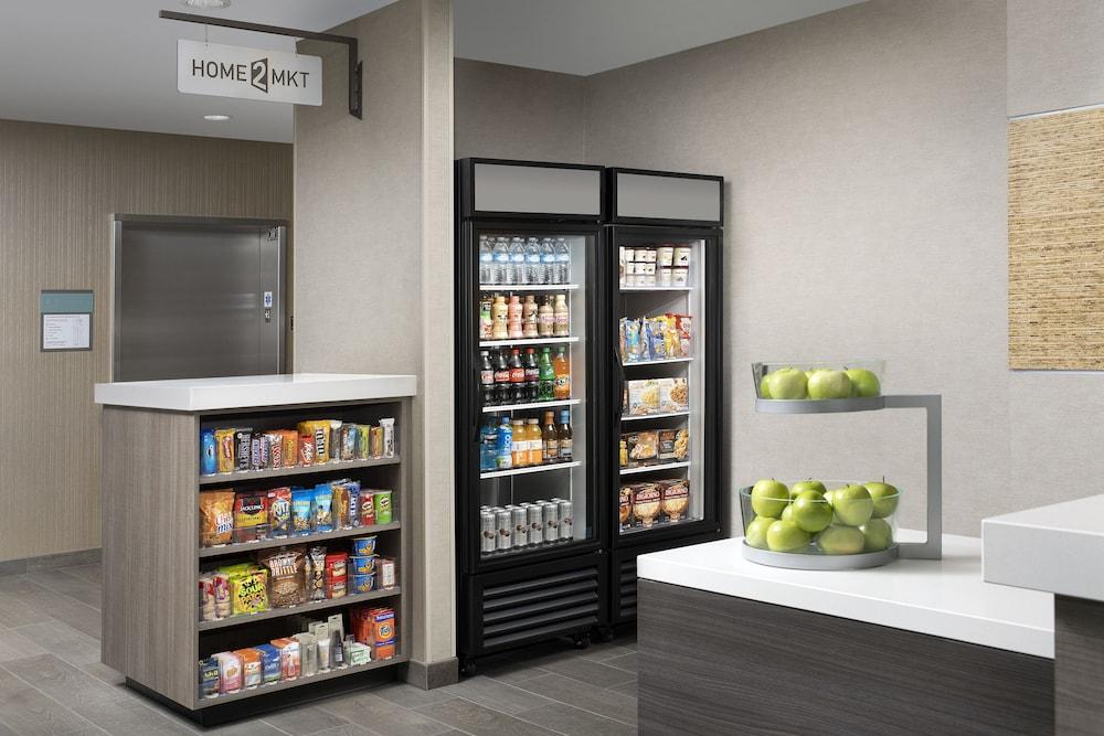 Home2 Suites by Hilton Phoenix Airport South