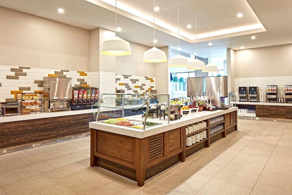 Cambria Hotel & Suites Anaheim Resort Area