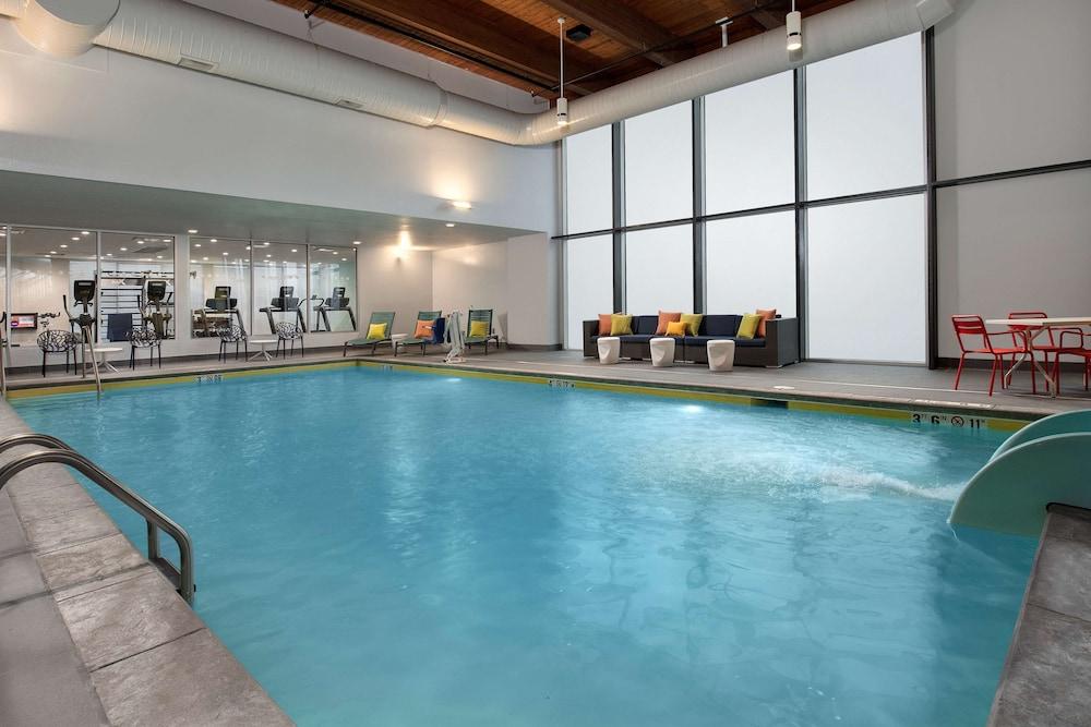 Hampton Inn & Suites Rapid City Rushmore, SD