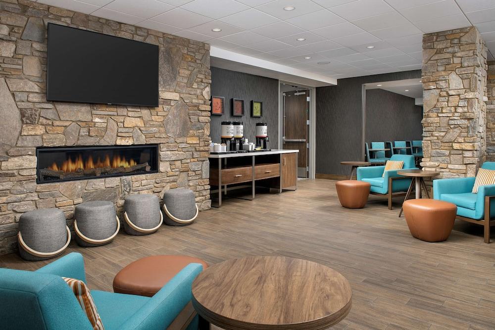 Hampton Inn & Suites Rapid City Rushmore, SD