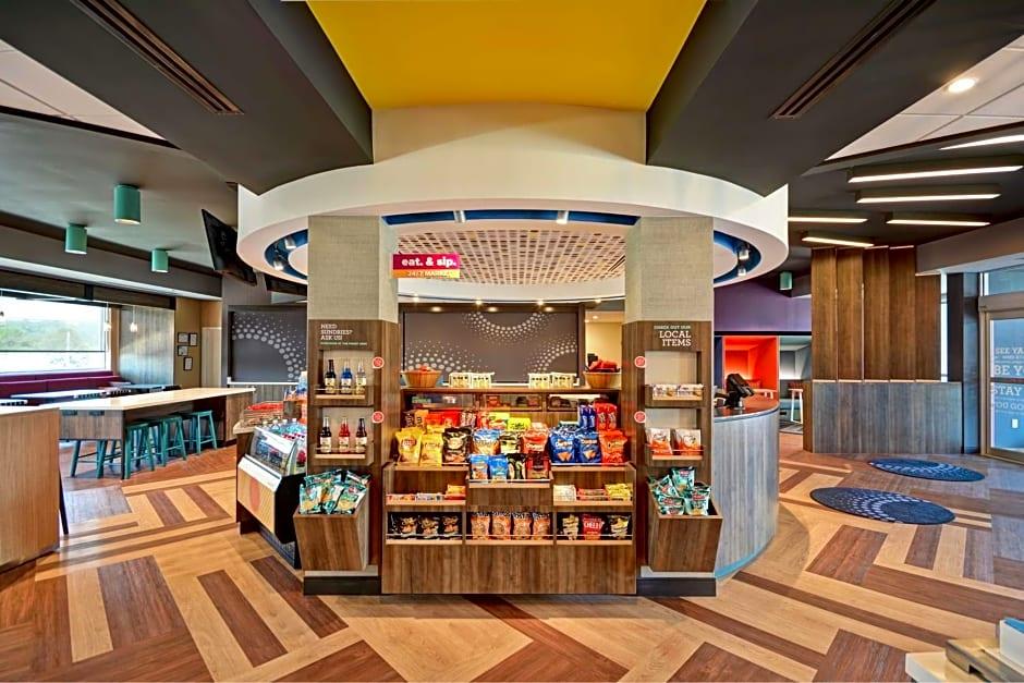 Tru By Hilton Denver
