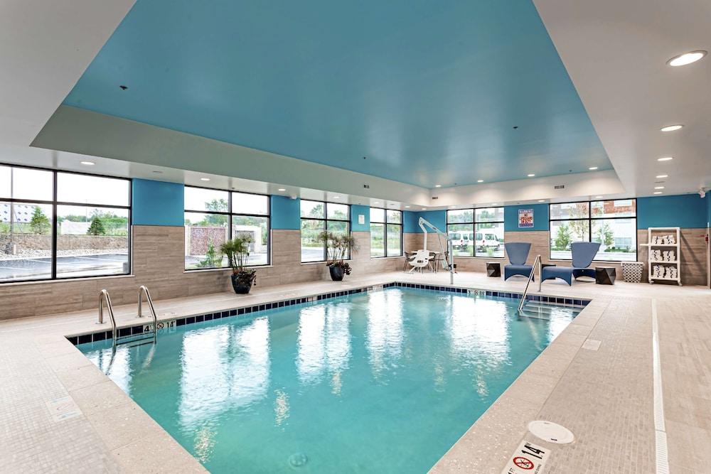 Hampton Inn Madison, OH