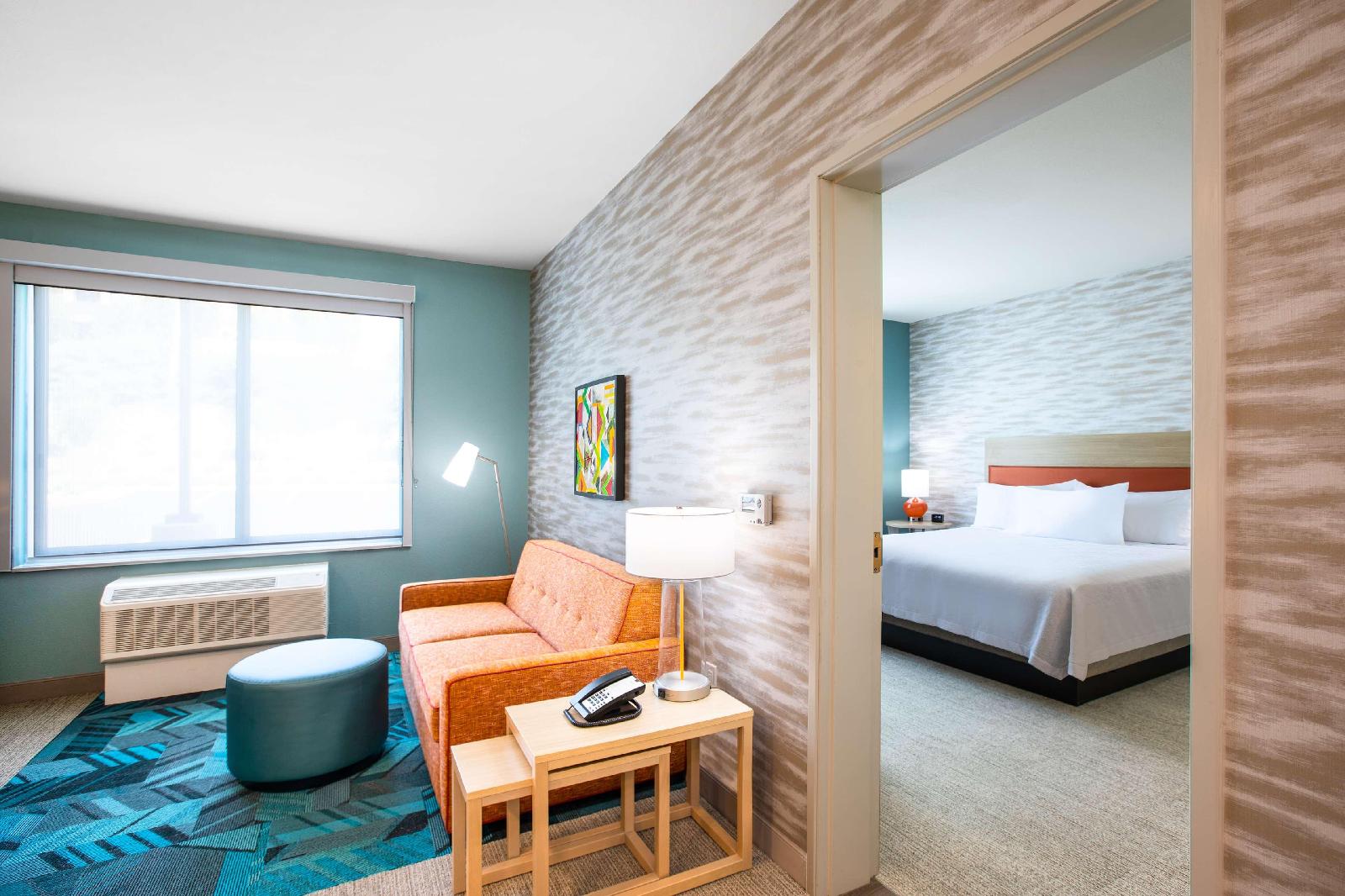 Home2 Suites by Hilton Carlsbad, CA