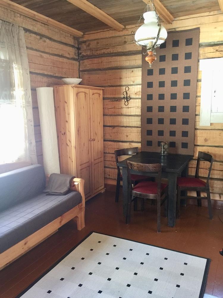 Iisakki Village Summer Cottages