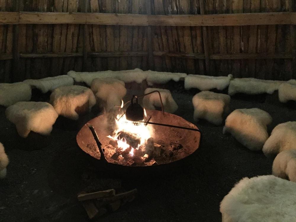 Iisakki Village Summer Cottages