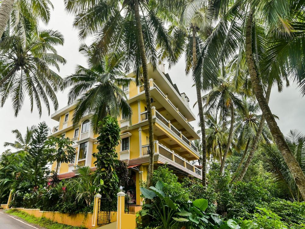 Alagoa Resort by OYO Rooms