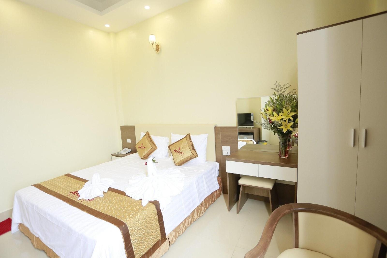 Anova 2 Hotel