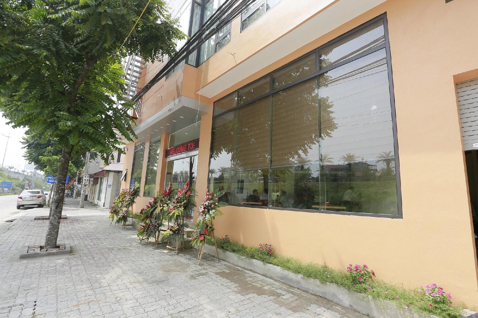 Anova 2 Hotel