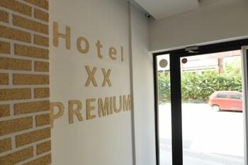 XX Premium