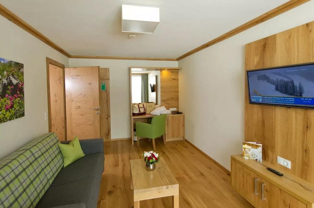 Taxerhof Wellness & Aparthotel
