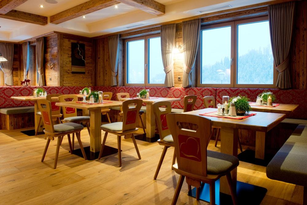 Taxerhof Wellness & Aparthotel