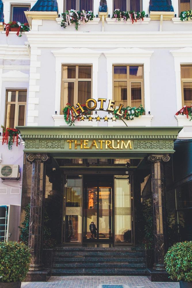Theatrum Hotel Baku
