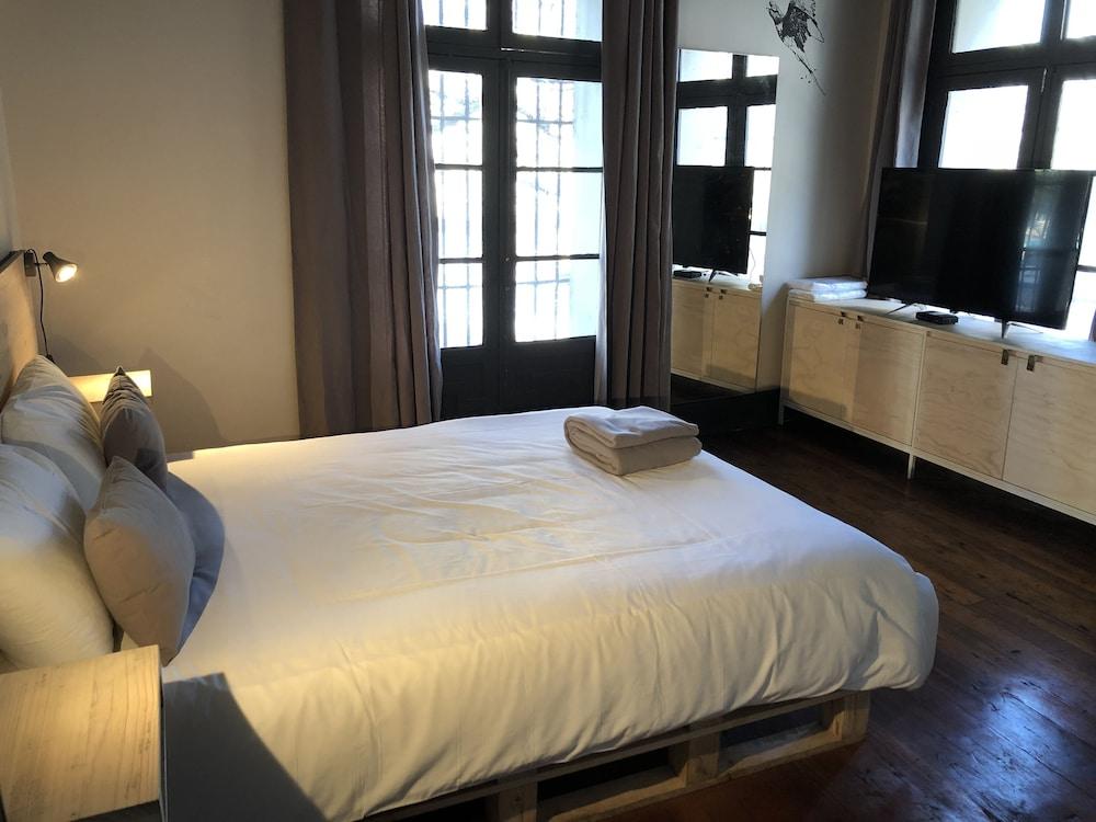 Hostal Merced 88