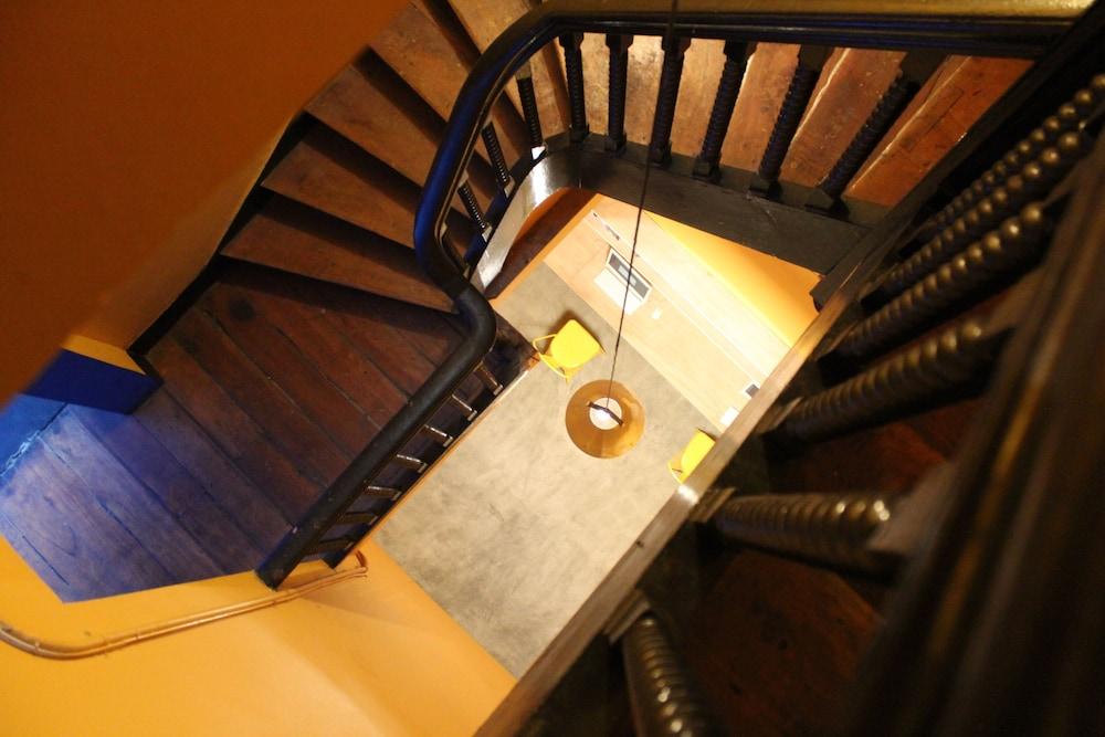 Hostal Merced 88