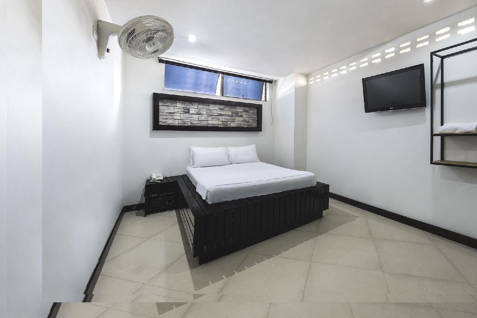 Hotel Kong