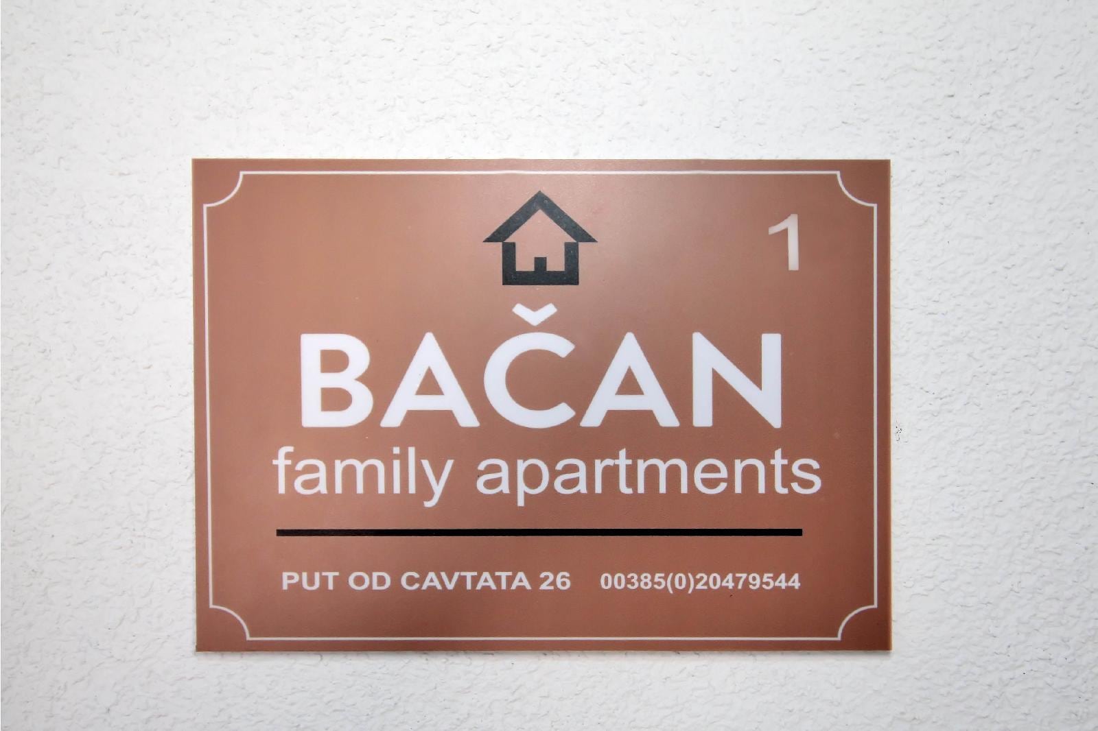 Bacan Family Apartments