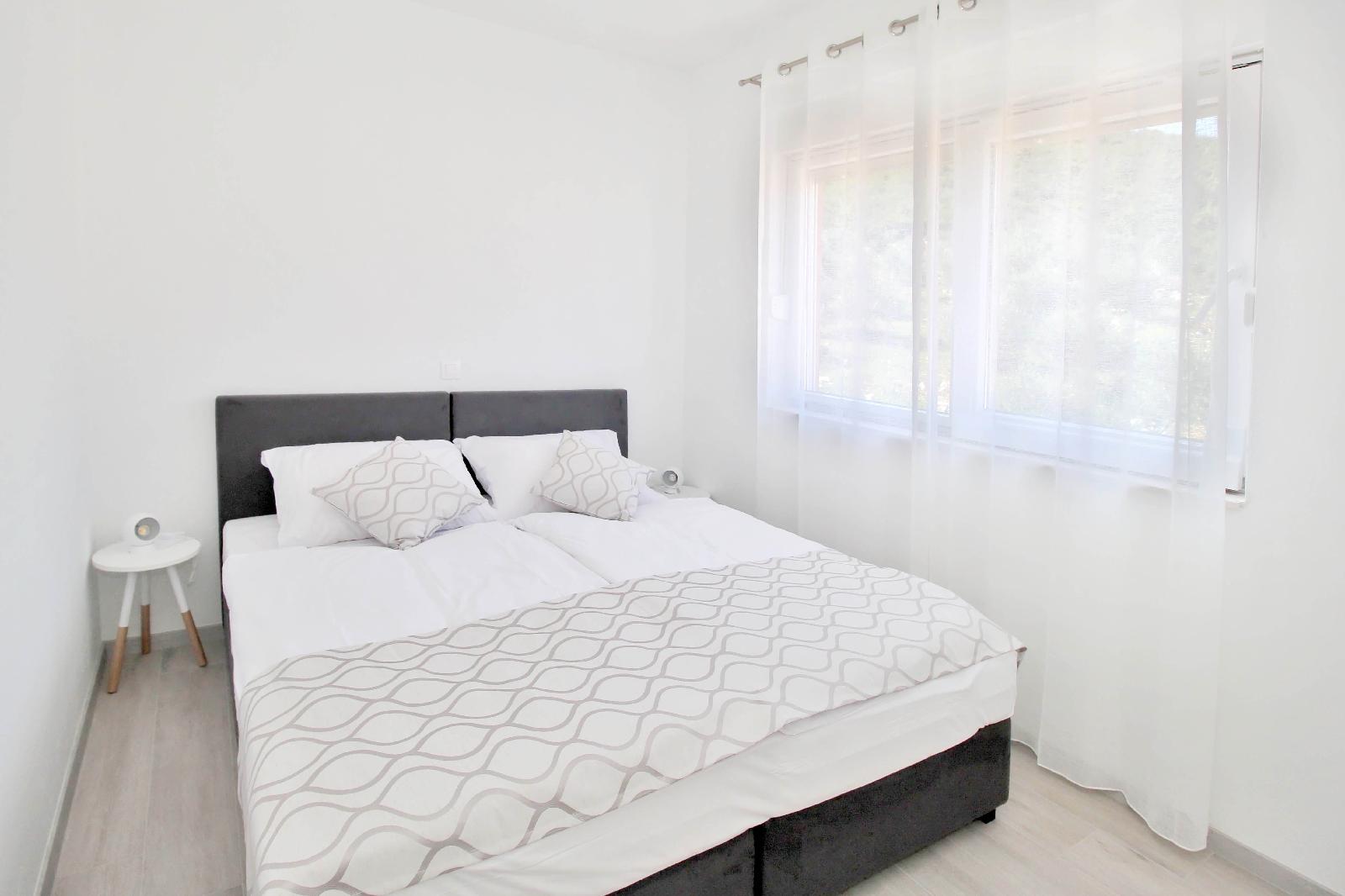 Bacan Family Apartments