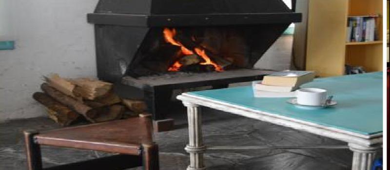 El Viajero Brava Beach Hostel & Suites