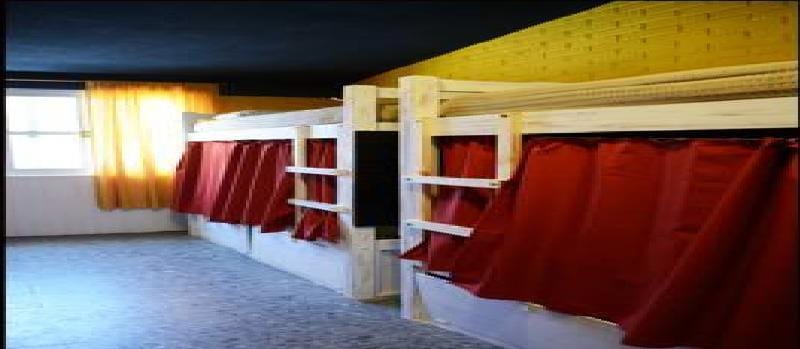 El Viajero Brava Beach Hostel & Suites