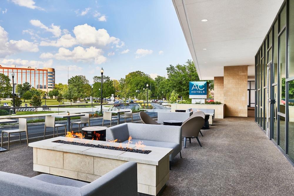 AC Hotel Huntsville Downtown