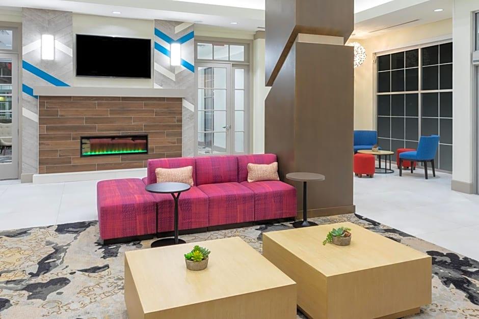 Hilton Garden Inn St. Cloud