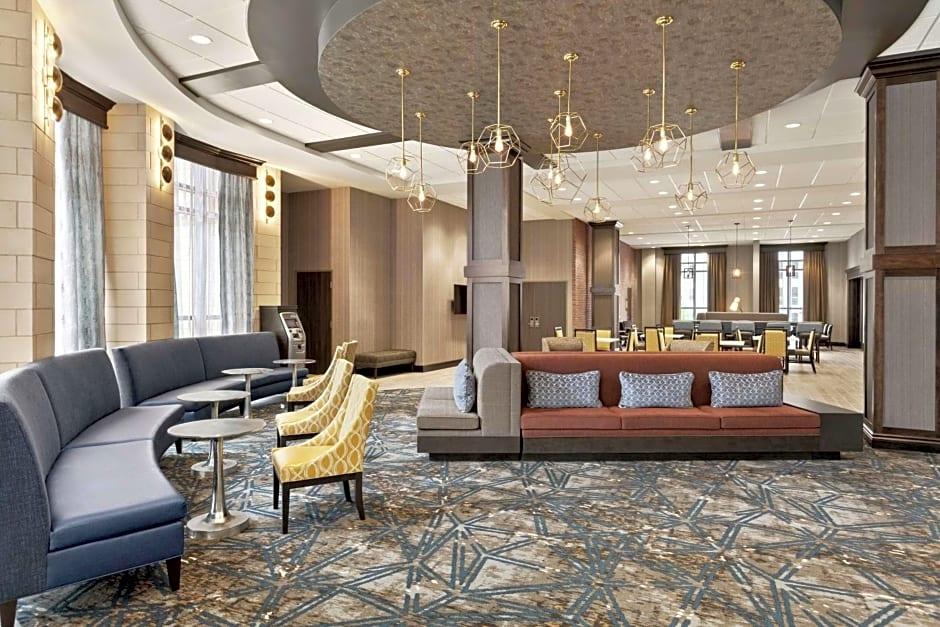 Hampton Inn & Suites Kansas C Downtown Crossroads