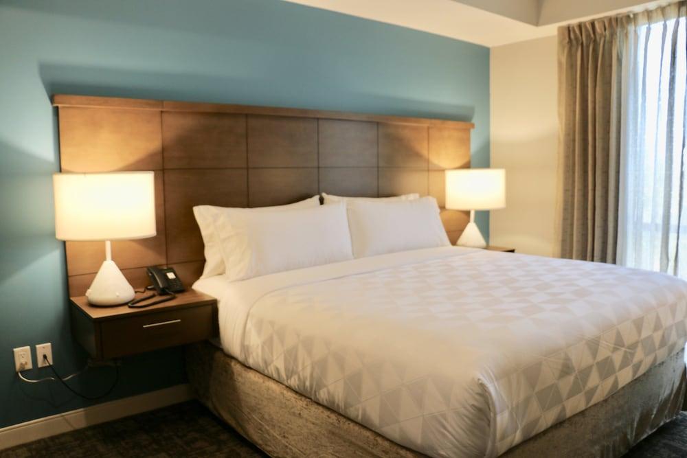 Staybridge Suites Long Beach Airport