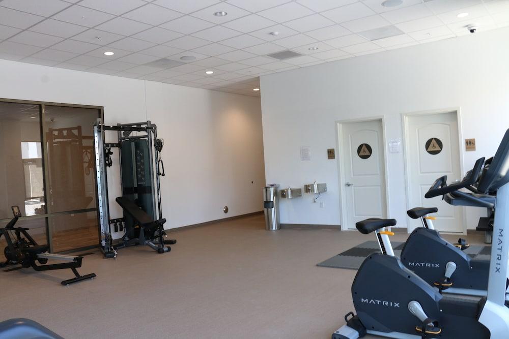 Staybridge Suites Long Beach Airport