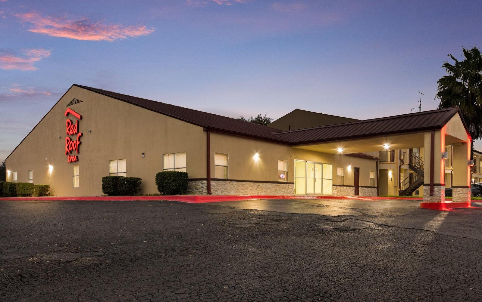 Red Roof Inn Temple