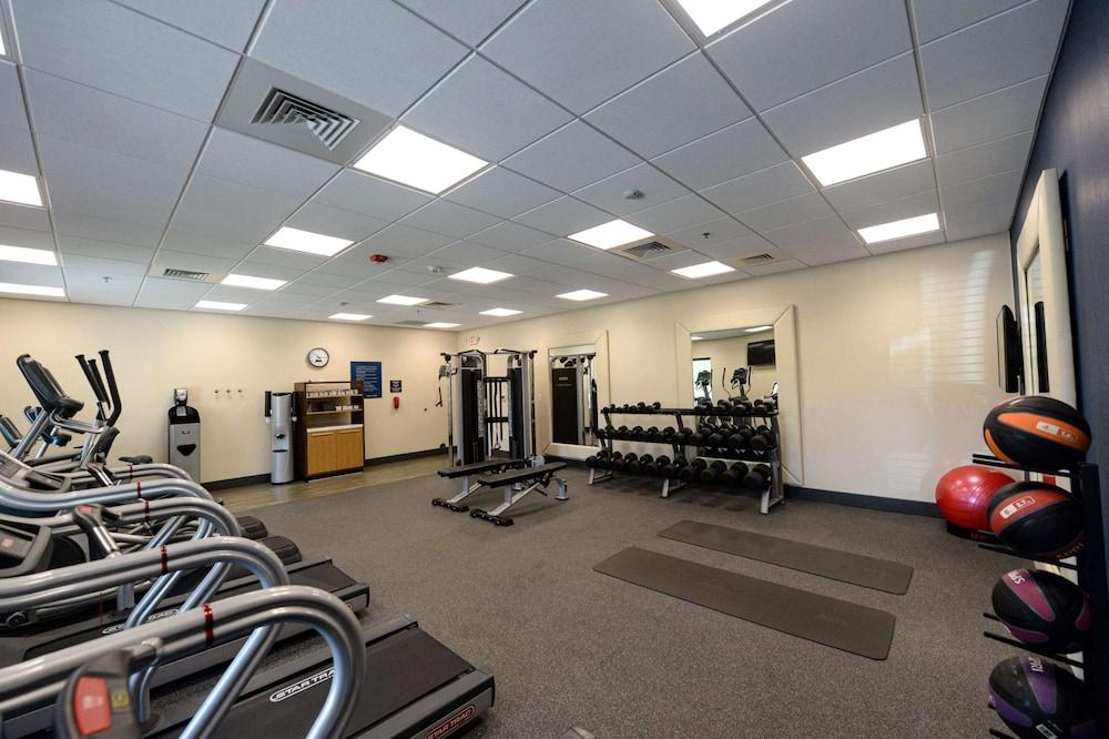 Hampton Inn & Suites Lenoir